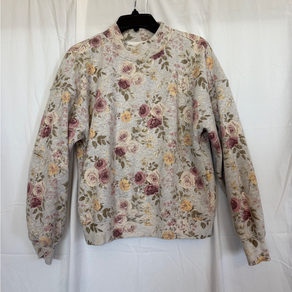Abercrombie & Fitch Floral Sweatshirt size small